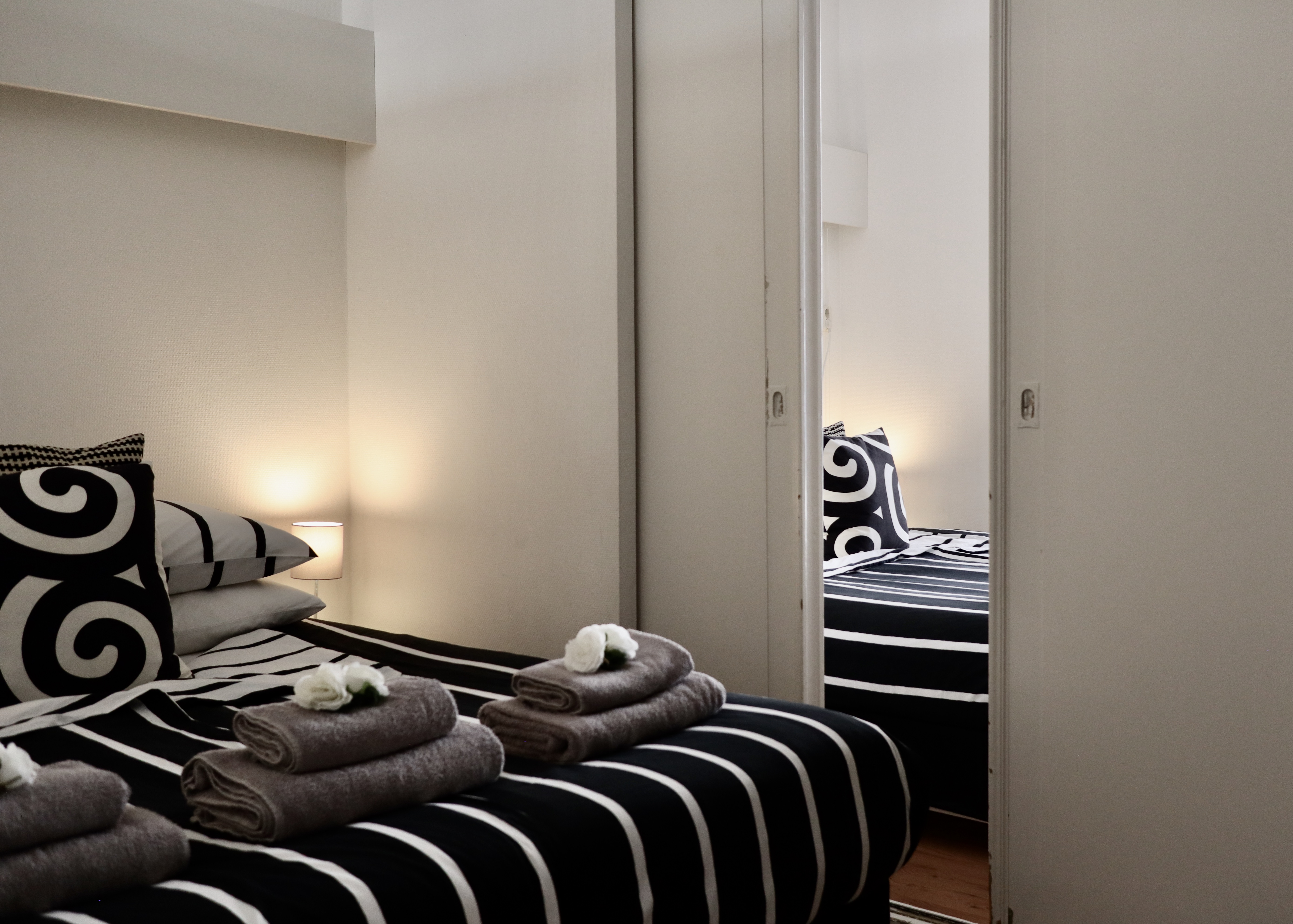 Book Two Bedroom Apartments Amsterdam